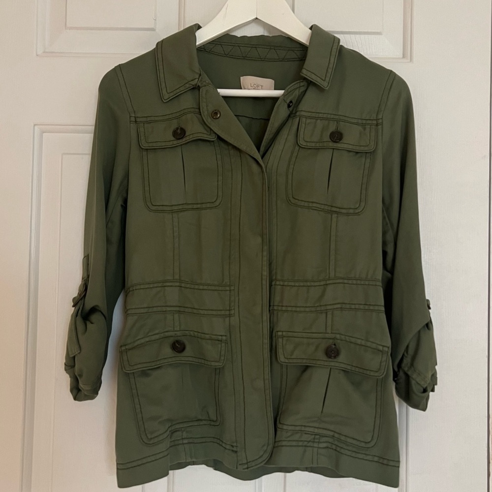 Ann Taylor LOFT PETITE Lightweight Olive Utility Jacket